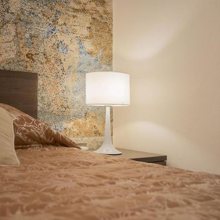 Valletta Most Central Studio Apartment 16Th-Century Building ภายนอก รูปภาพ
